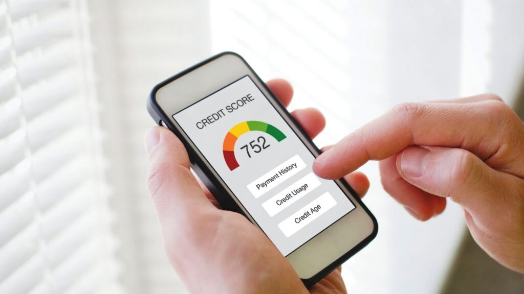 credit score on mobile phone