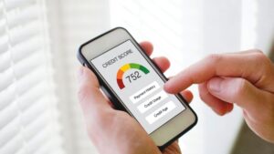 credit score on mobile phone